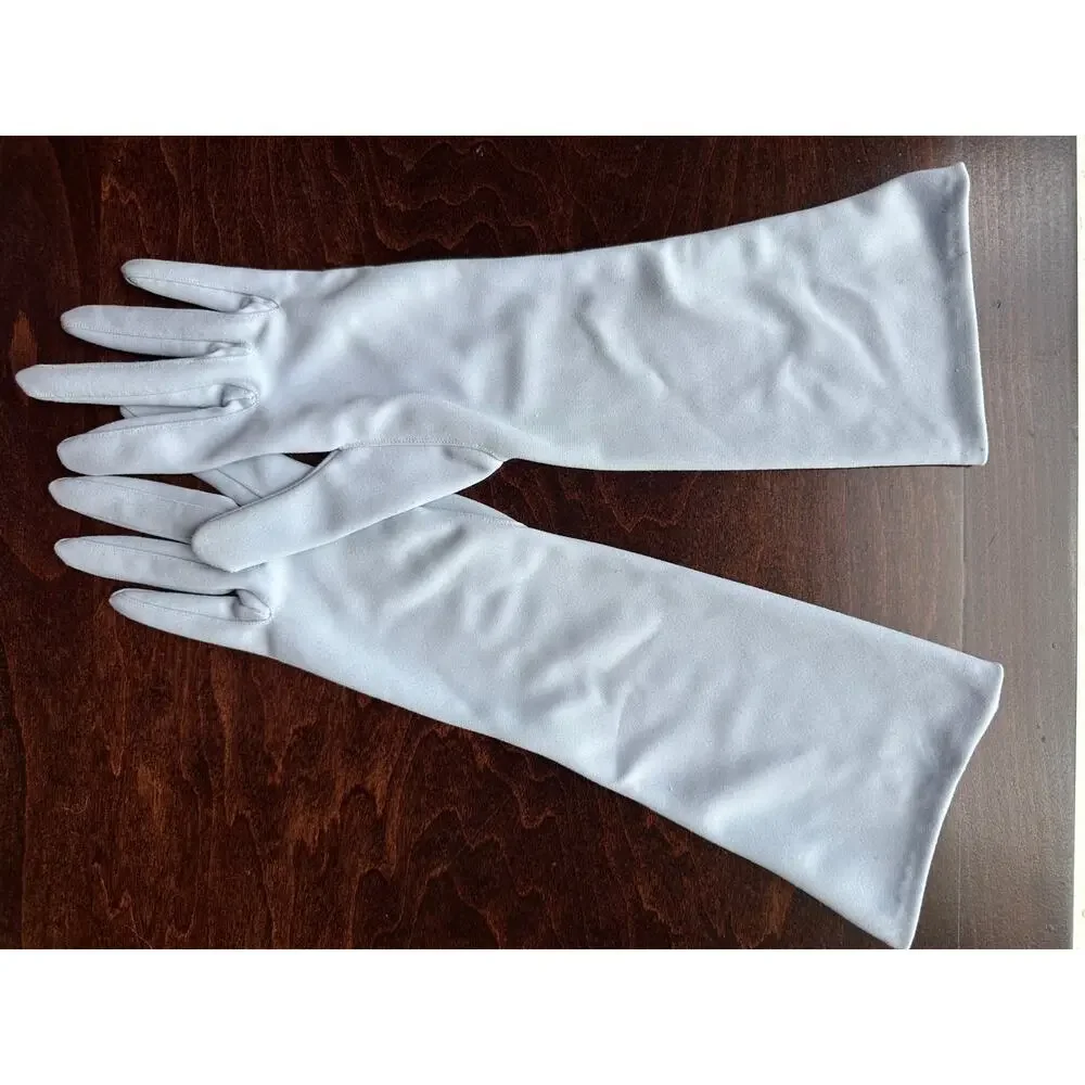 Wear Right Womens Vintage Light Blue Nylon Gloves Size 6 1/2 Made in Germany